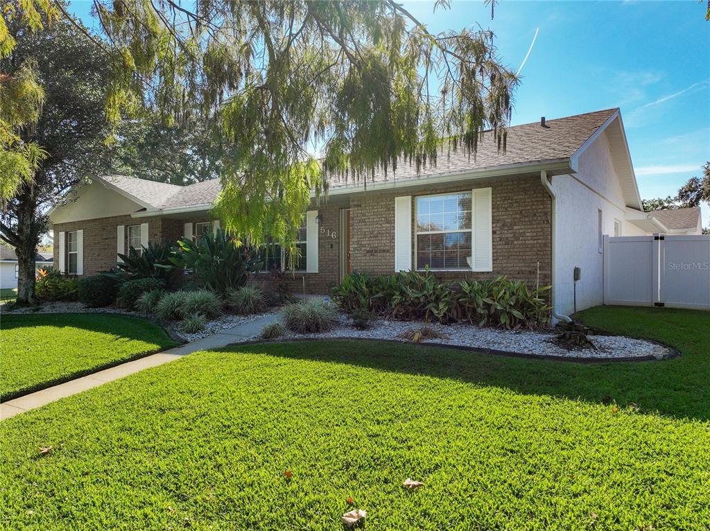 Altamonte Springs, Florida, 32701, United States, 4 Bedrooms Bedrooms, ,3 BathroomsBathrooms,Residential,For Sale,1997345