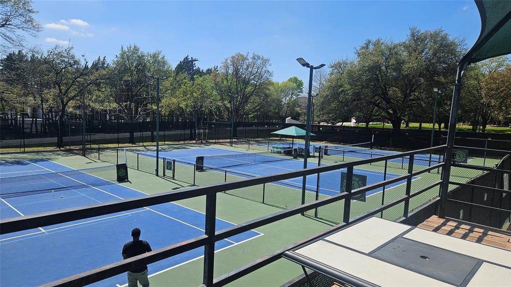 Desoto, Texas, 75115, United States, 4 Bedrooms Bedrooms, ,3 BathroomsBathrooms,Residential,For Sale,2015045
