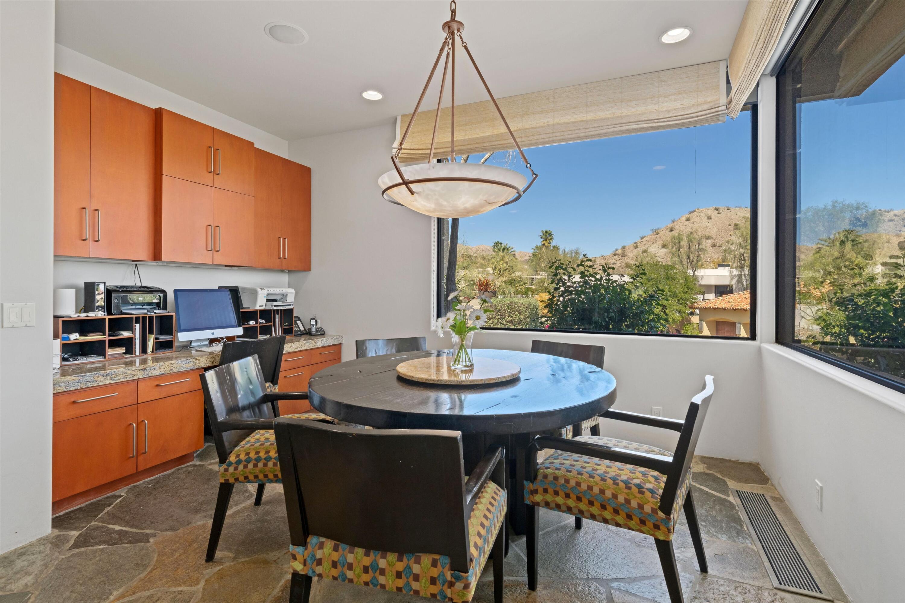 Palm Desert, California, 92260, United States, 4 Bedrooms Bedrooms, ,6 BathroomsBathrooms,Residential,For Sale,2002034