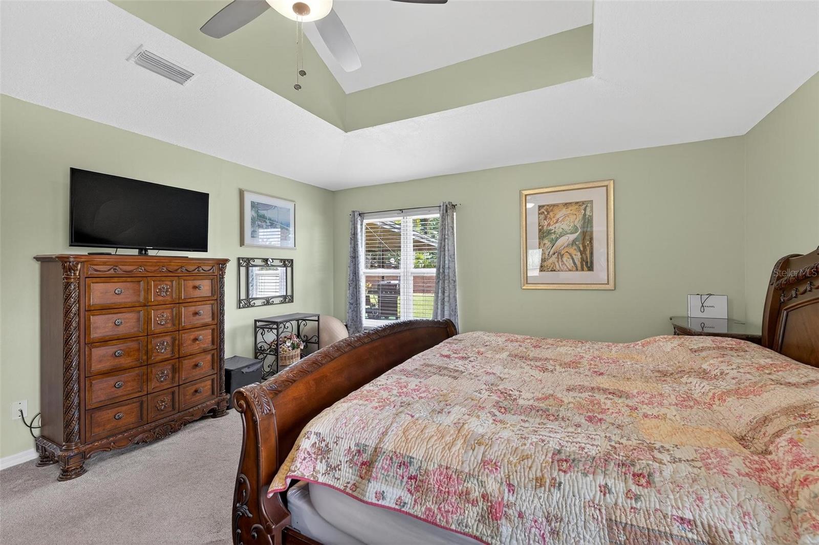 ORLANDO, Florida, 32819, United States, 4 Bedrooms Bedrooms, ,3 BathroomsBathrooms,Residential,For Sale,1921033