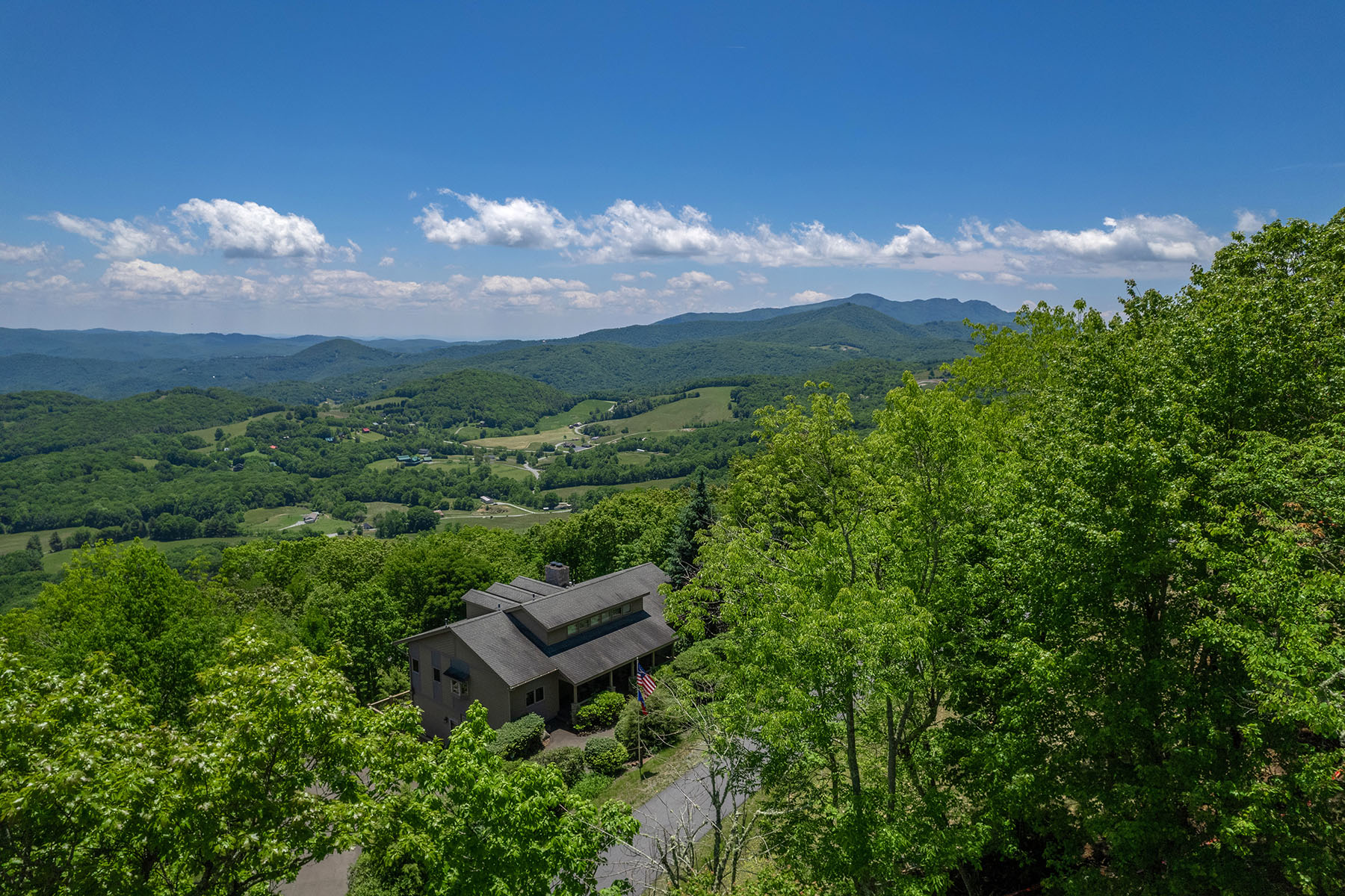  BANNER ELK - ROCKY KNOB - 物件實景