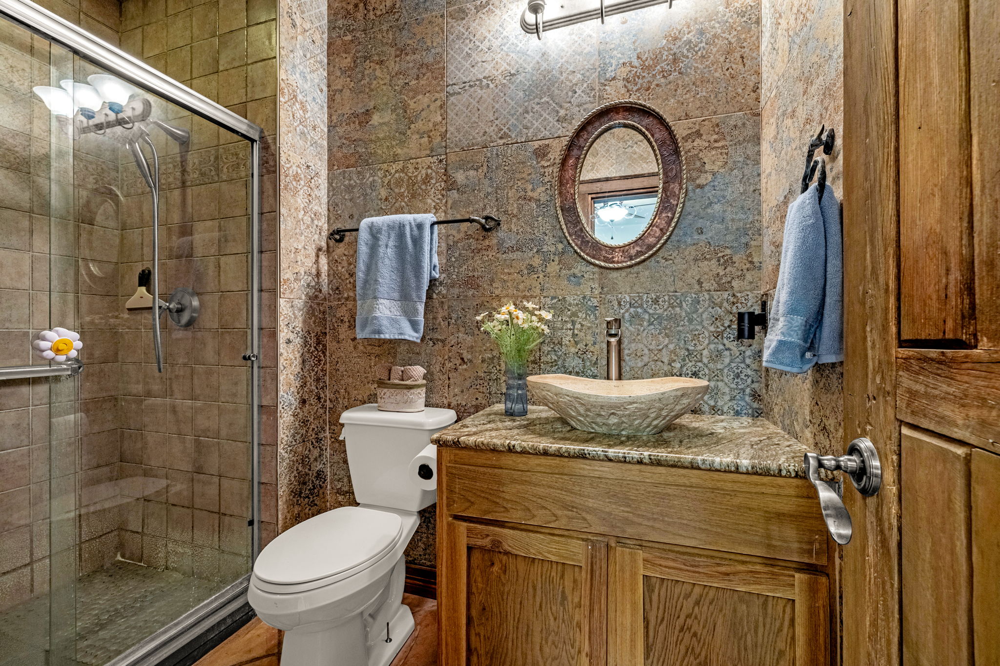  Rare creek side opportunity on 80 close-in acres - 物件實景