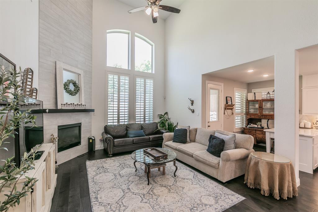 Fort Worth, Texas, 76008, United States, 4 Bedrooms Bedrooms, ,3 BathroomsBathrooms,Residential,For Sale,1902428