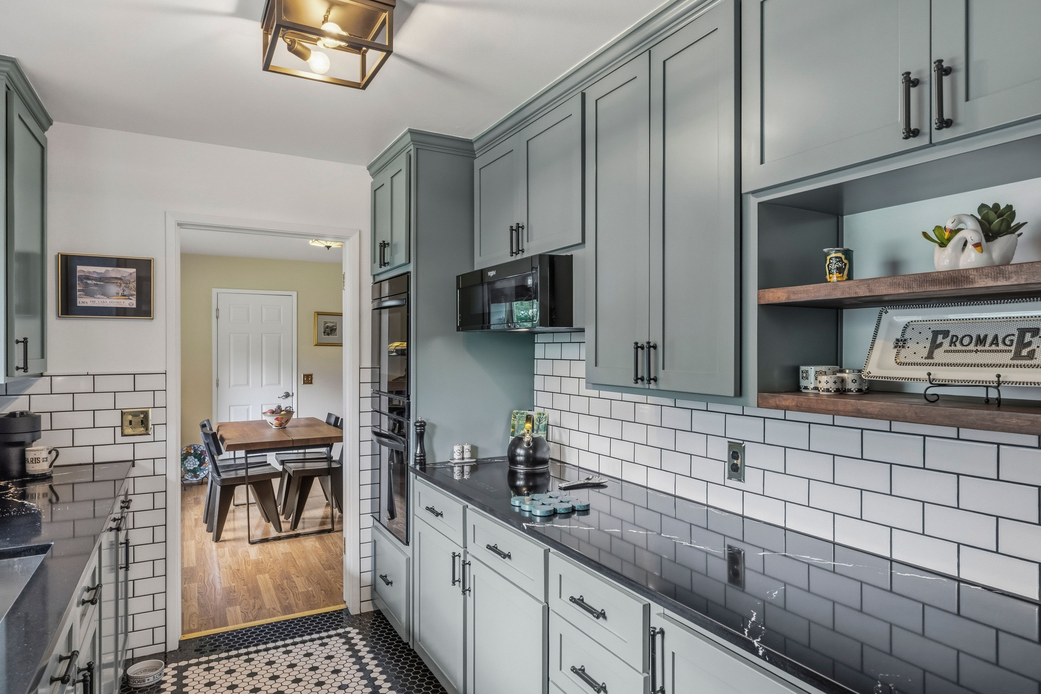  25193 Flanders Drive, Carmel - 物件實景