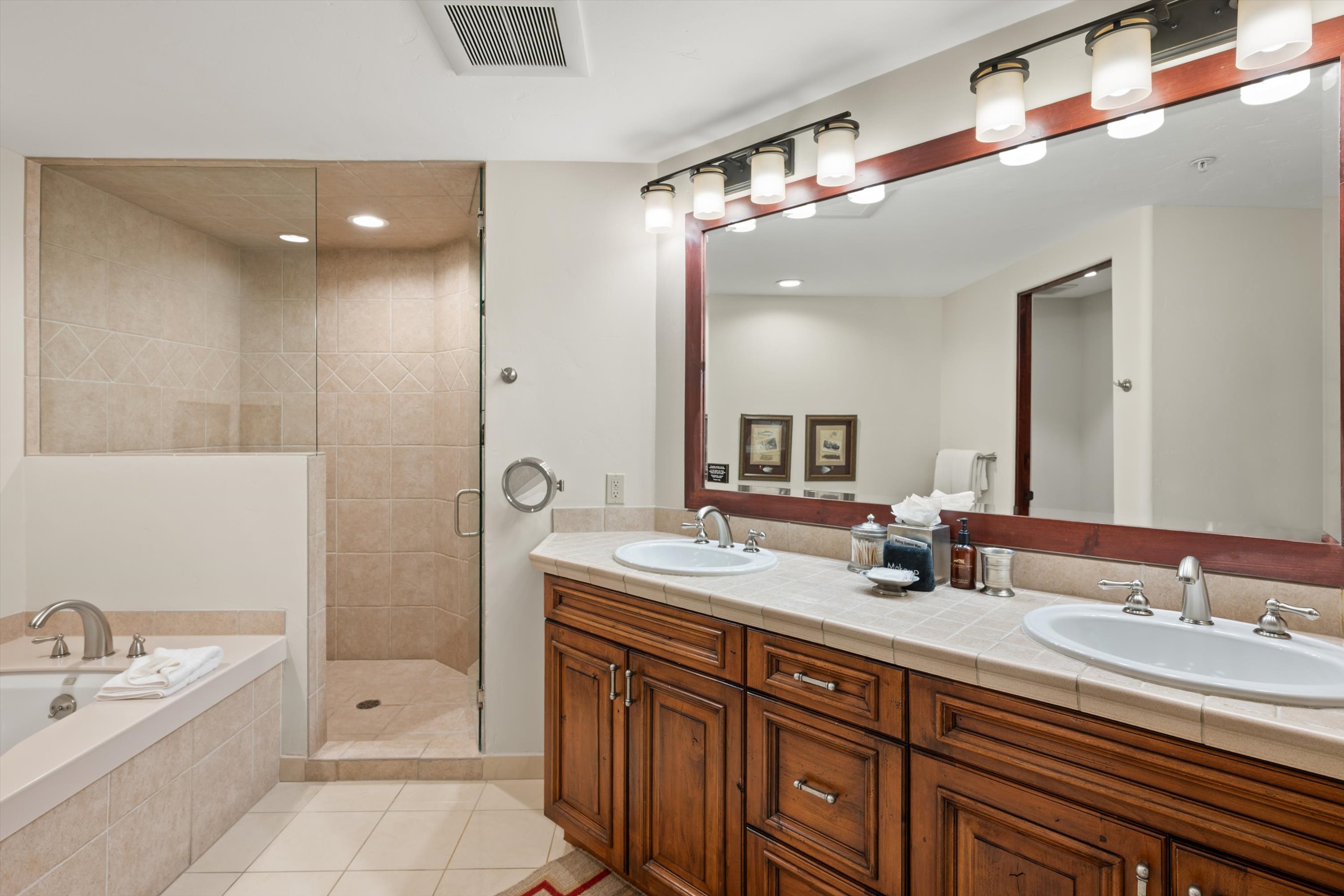  Experience Luxury Mountain Living at Timbers Club - 物件實景