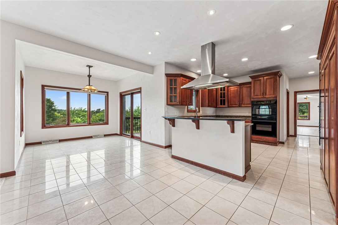 North Huntingdon, Pennsylvania, 15642, United States, 5 Bedrooms Bedrooms, ,4 BathroomsBathrooms,Residential,For Sale,1975902