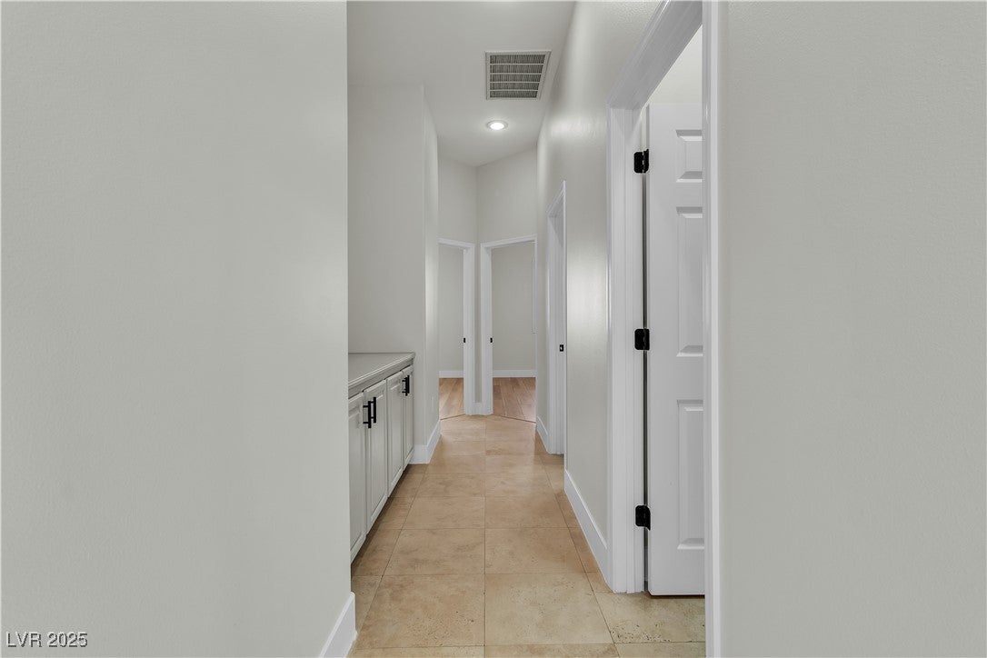 Las Vegas, Nevada, 89138, United States, 4 Bedrooms Bedrooms, ,4 BathroomsBathrooms,Residential,For Sale,1836630