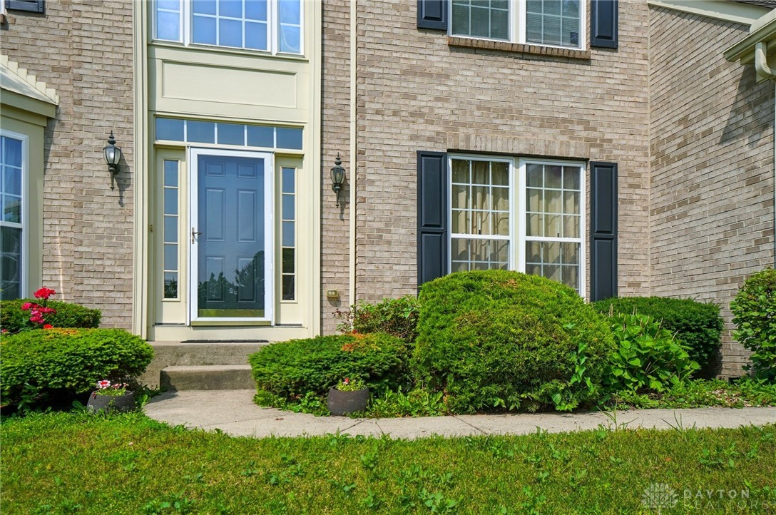 Beavercreek, Ohio, 45431, United States, 5 Bedrooms Bedrooms, ,4 BathroomsBathrooms,Residential,For Sale,1942166