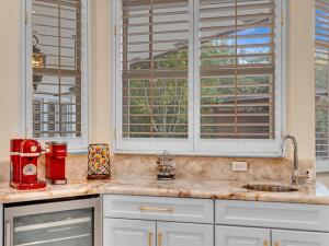 Plantation, Florida, 33325, United States, 5 Bedrooms Bedrooms, ,4 BathroomsBathrooms,Residential,For Sale,2005457