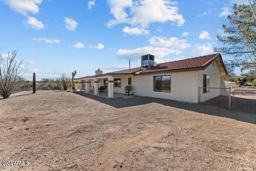 Wickenburg, Arizona, 85390, United States, 3 Bedrooms Bedrooms, ,1 BathroomBathrooms,Residential,For Sale,1973966