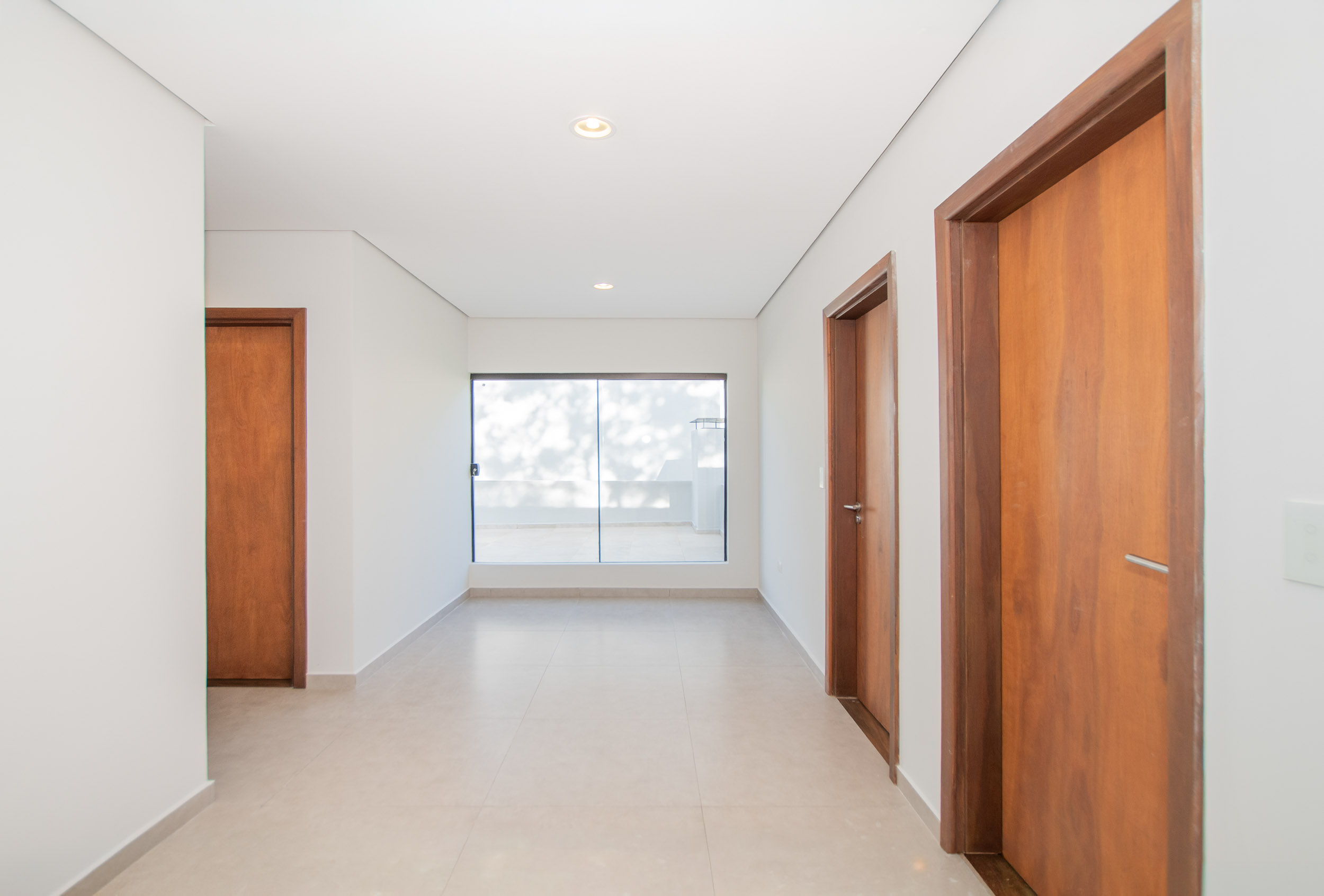  Elegant Brand-New Residence in San Bernardino - 物件實景