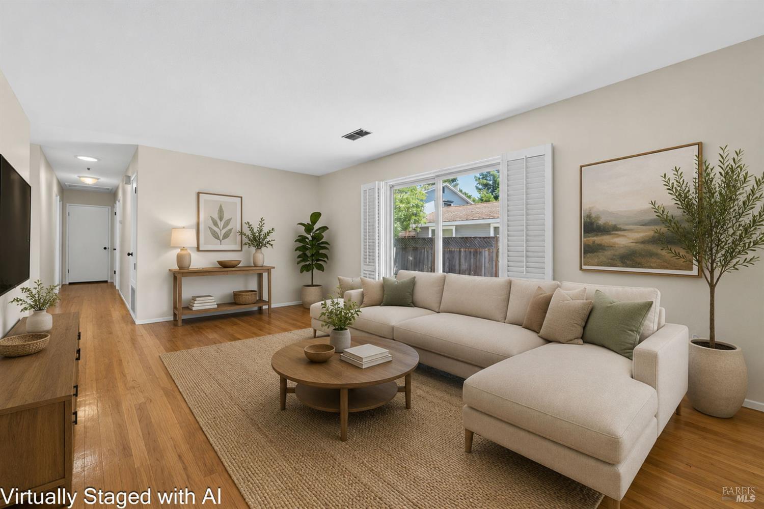 Petaluma, California, 94954, United States, 3 Bedrooms Bedrooms, ,2 BathroomsBathrooms,Residential,For Sale,2047948