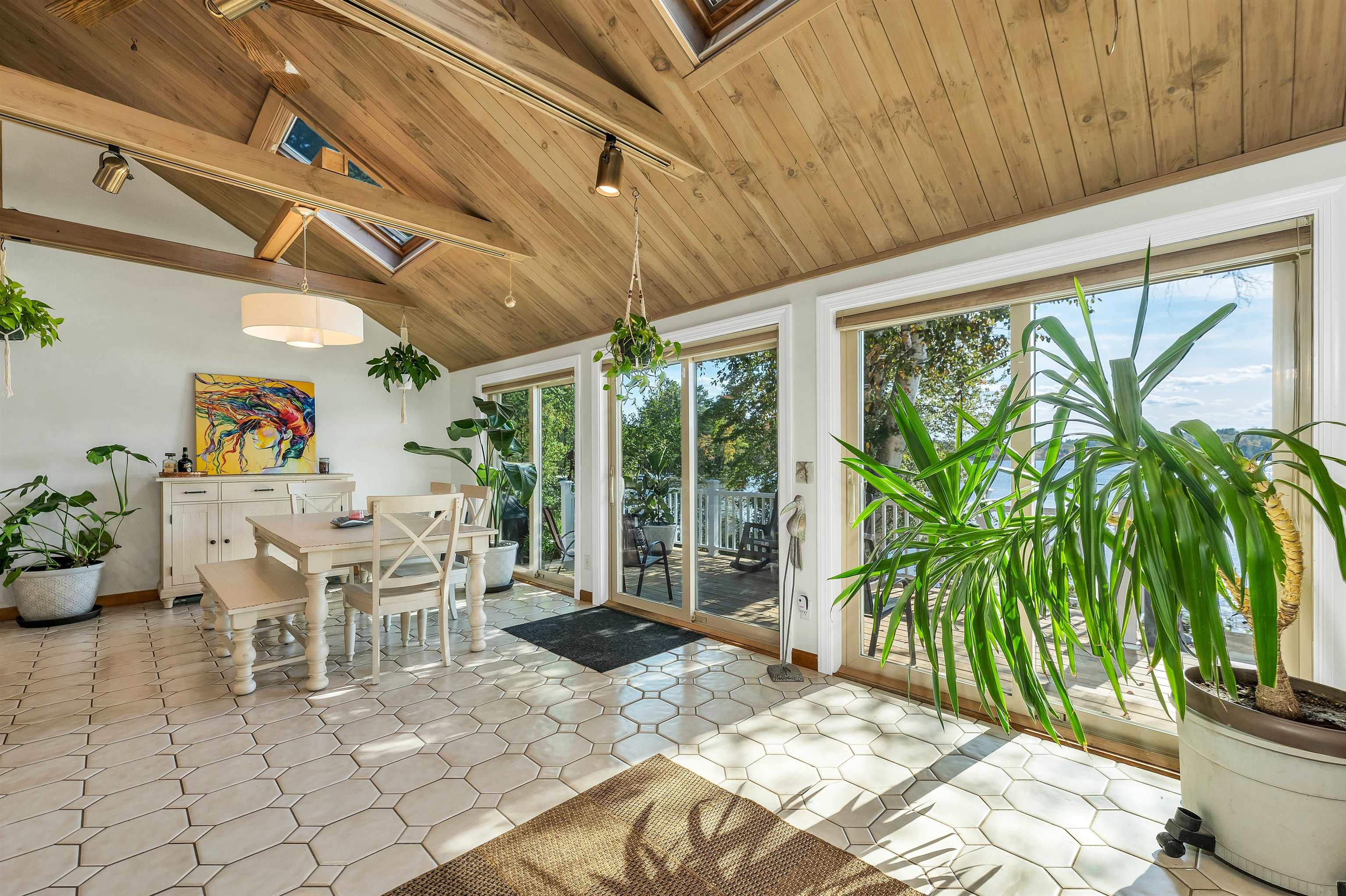 Dunbarton, New Hampshire, 03046, United States, 3 Bedrooms Bedrooms, ,2 BathroomsBathrooms,Residential,For Sale,1989464