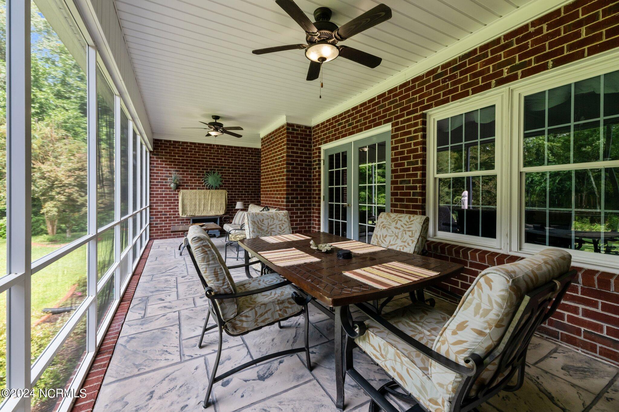 211 Stony Branch Road, New Bern, North Carolina, 28562, United States, 3 Bedrooms Bedrooms, ,2 BathroomsBathrooms,Residential,For Sale,211 Stony Branch Road,1630992