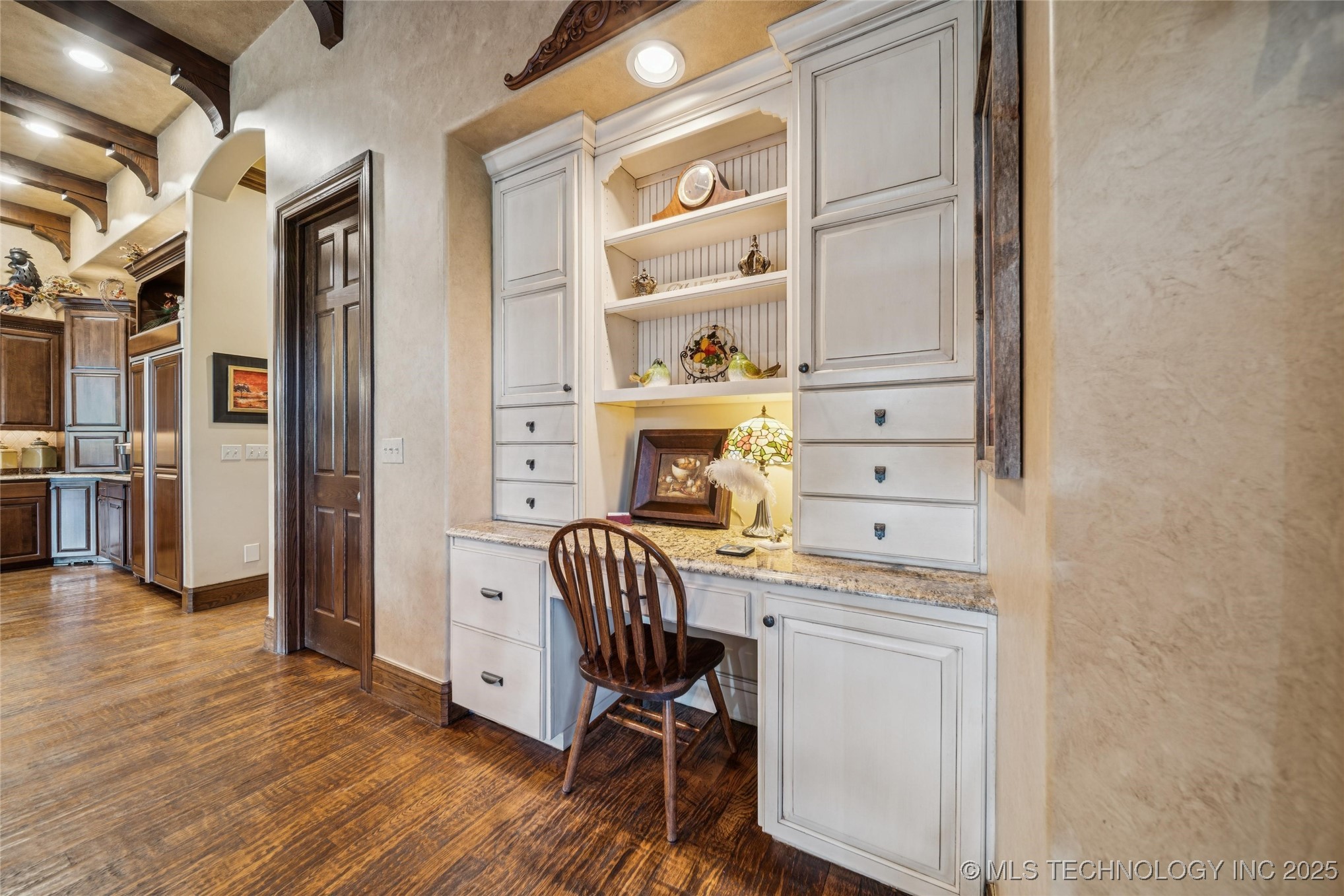 Mounds, Oklahoma, 74047, United States, 4 Bedrooms Bedrooms, ,6 BathroomsBathrooms,Residential,For Sale,1960960