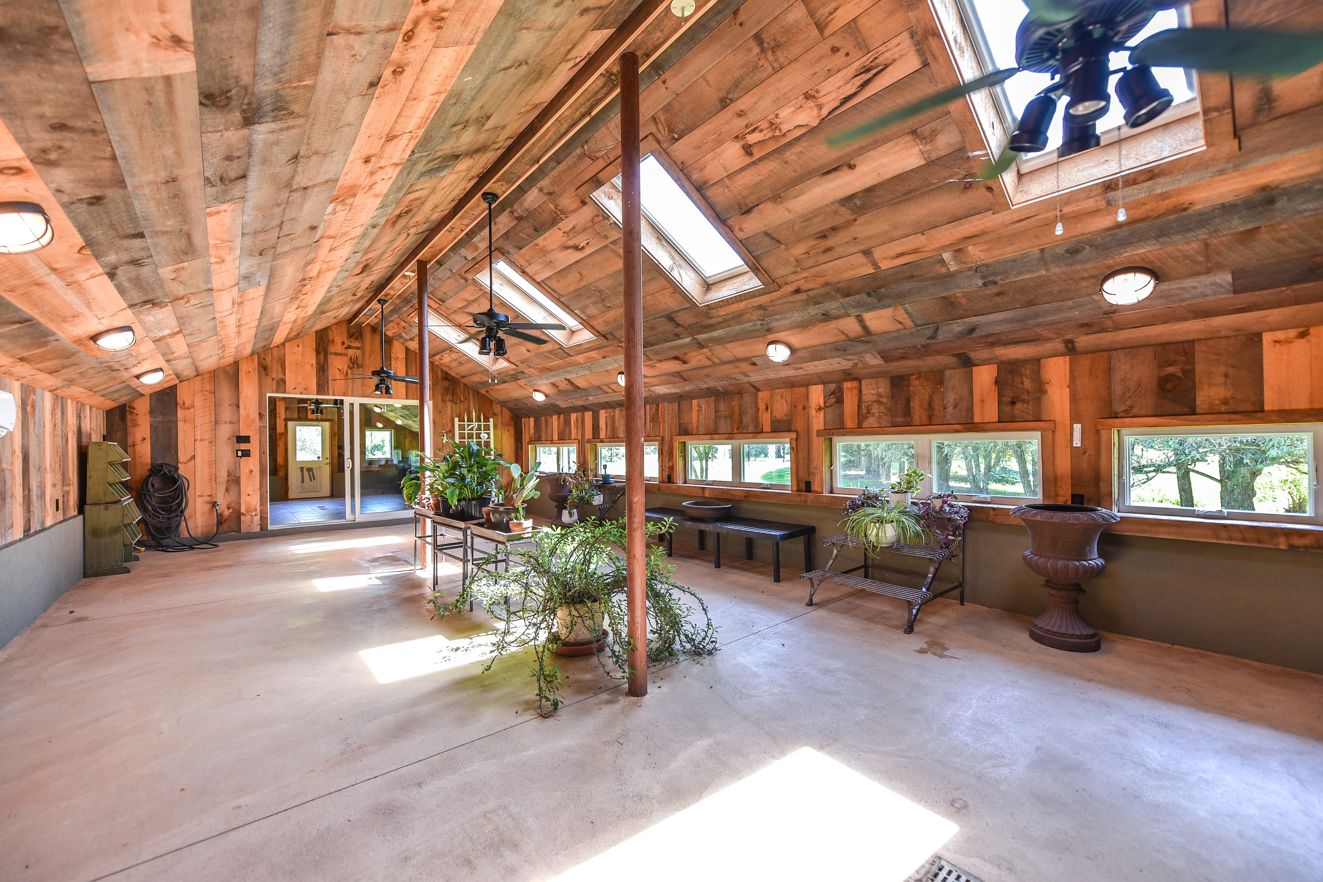  11 Mountain Spring Road - 物件實景