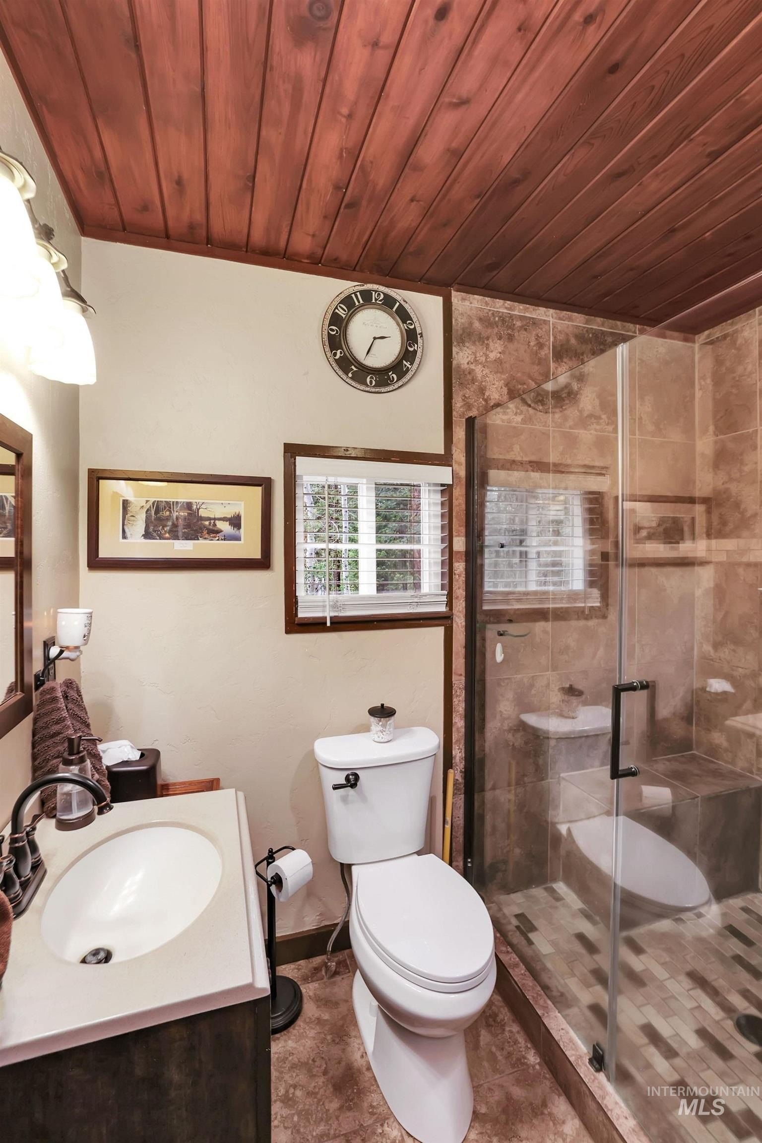 McCall, Idaho, 83638, United States, 5 Bedrooms Bedrooms, ,3 BathroomsBathrooms,Residential,For Sale,1870481