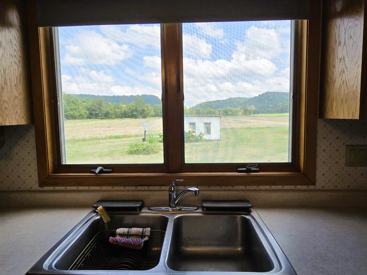 Gays Mills, Wisconsin, 54631, United States, 4 Bedrooms Bedrooms, ,3 BathroomsBathrooms,Residential,For Sale,1914318