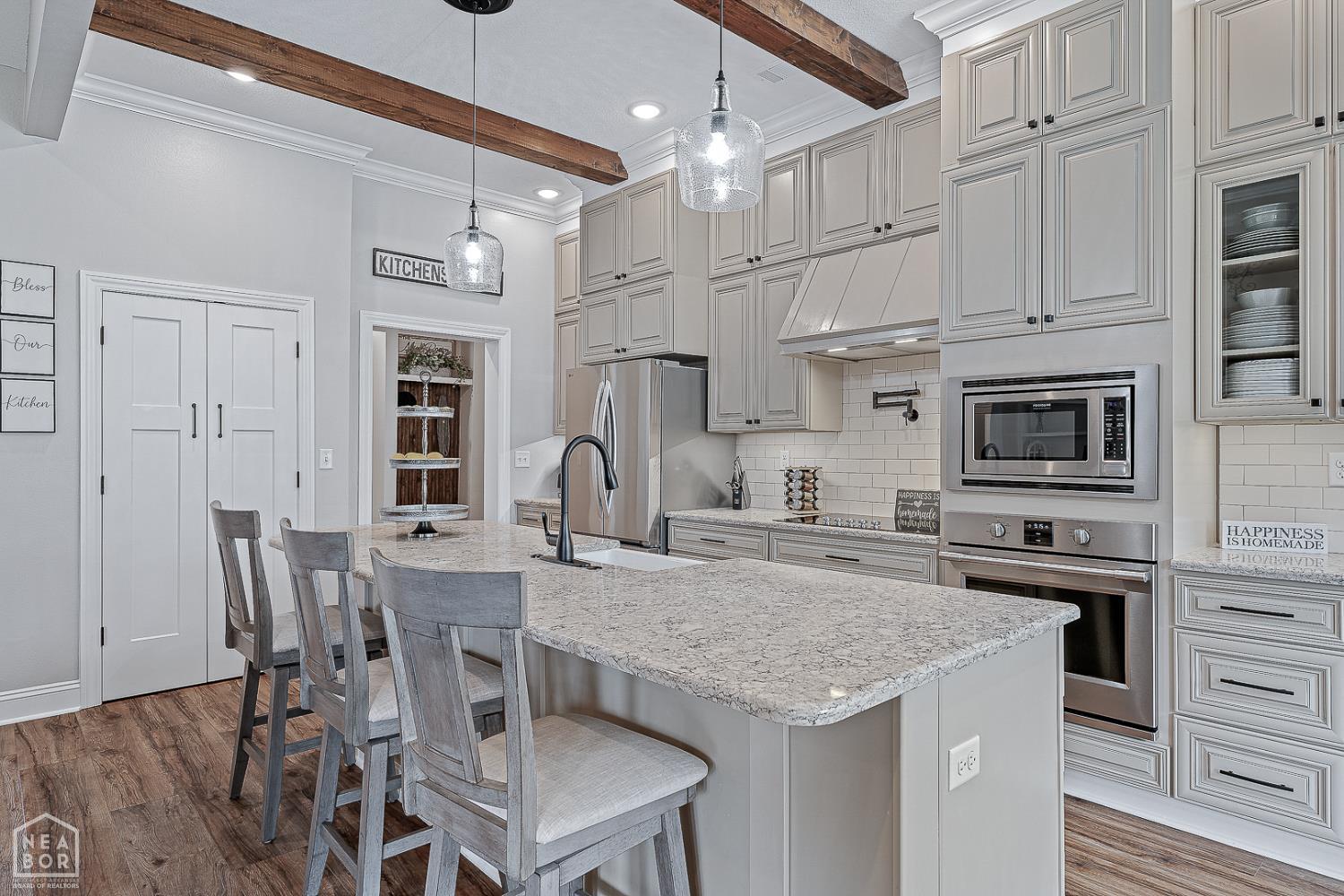 Jonesboro, Arkansas, 72404, United States, ,4 BathroomsBathrooms,Residential,For Sale,1981913