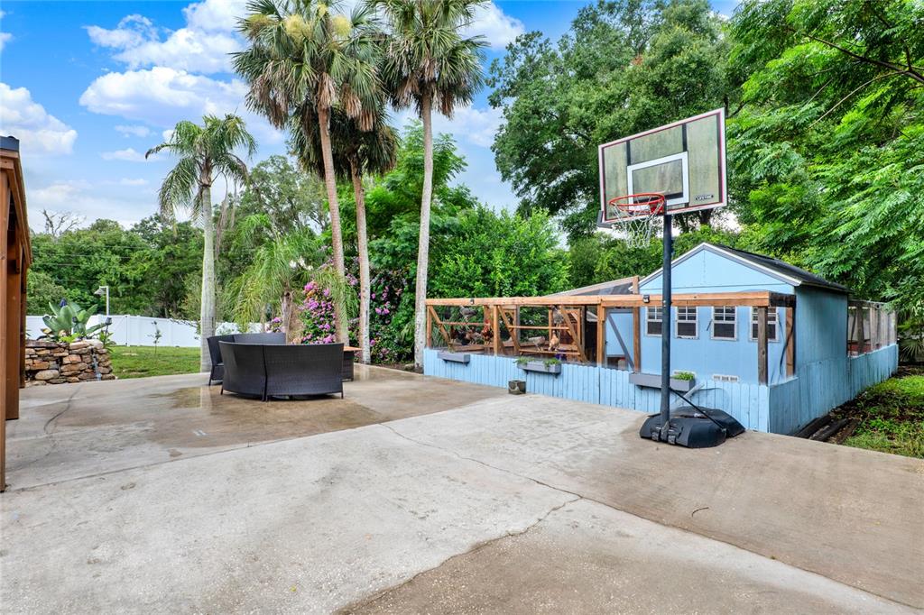 Apopka, Florida, 32712, United States, 4 Bedrooms Bedrooms, ,3 BathroomsBathrooms,Residential,For Sale,1901270