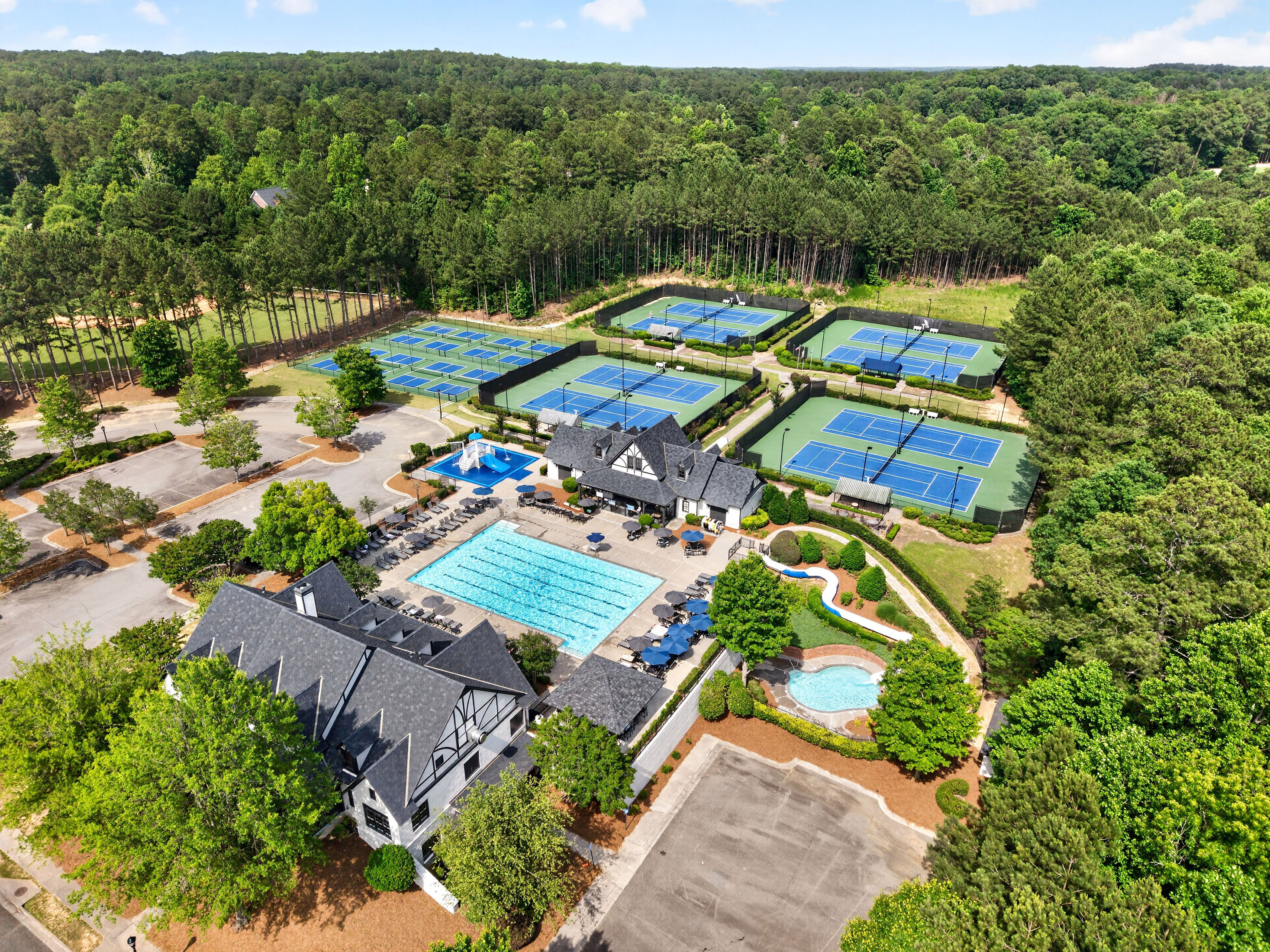  Luxury Estate Living Meets Modern Sophistication - 物件實景