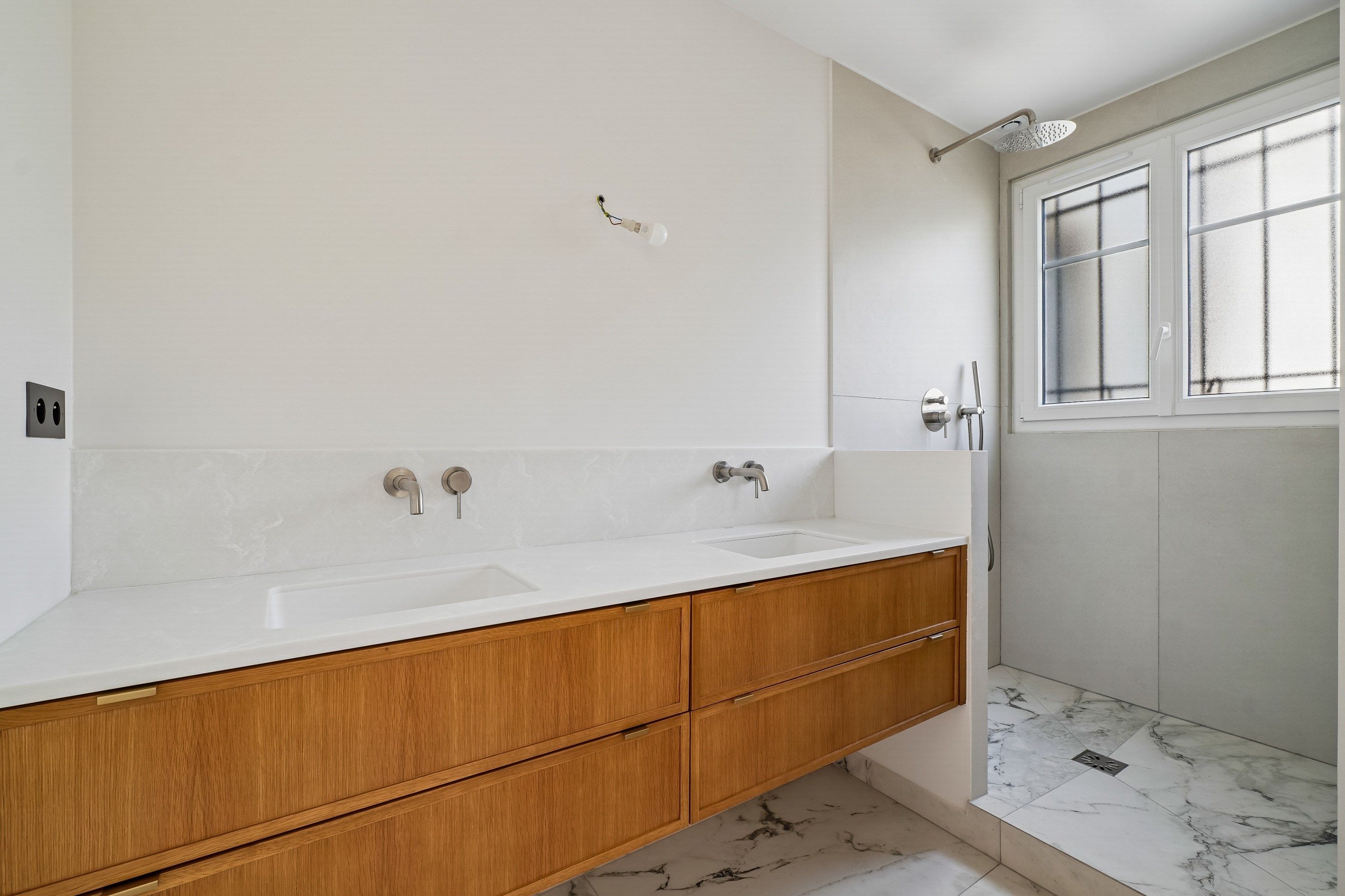  Bon Marché - superb renovated 2 bedrooms apartment - 物件實景
