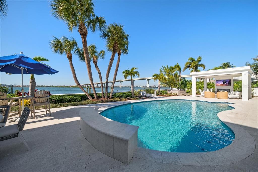 Largo, Florida, 33770, United States, 3 Bedrooms Bedrooms, ,4 BathroomsBathrooms,Residential,For Sale,1989168