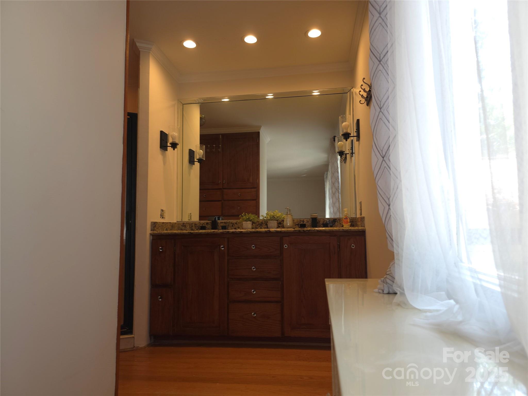 Salisbury, North Carolina, 28144, United States, 5 Bedrooms Bedrooms, ,3 BathroomsBathrooms,Residential,For Sale,1955338