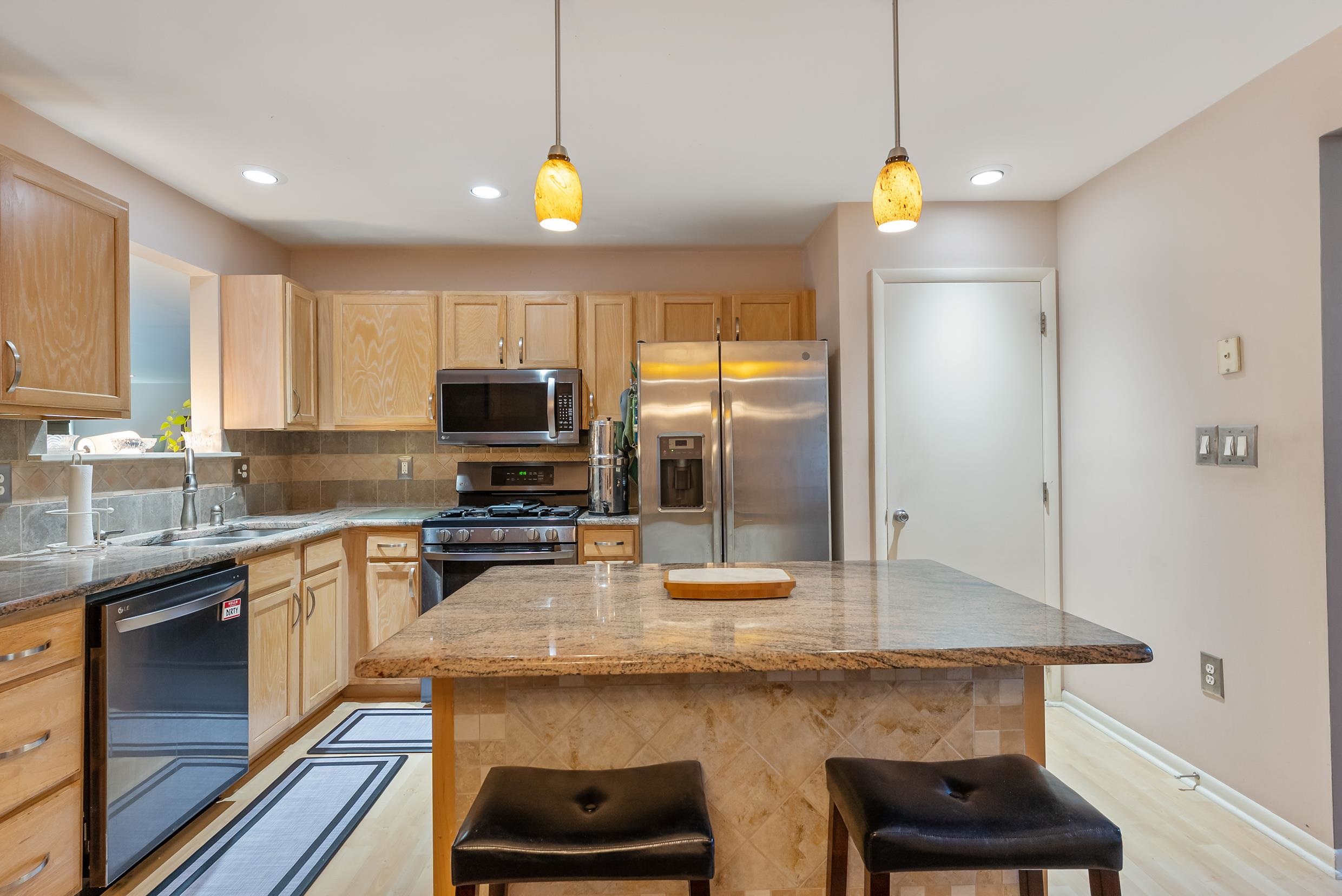 North Cape May, New Jersey, 08204, United States, 4 Bedrooms Bedrooms, ,3 BathroomsBathrooms,Residential,For Sale,1974935