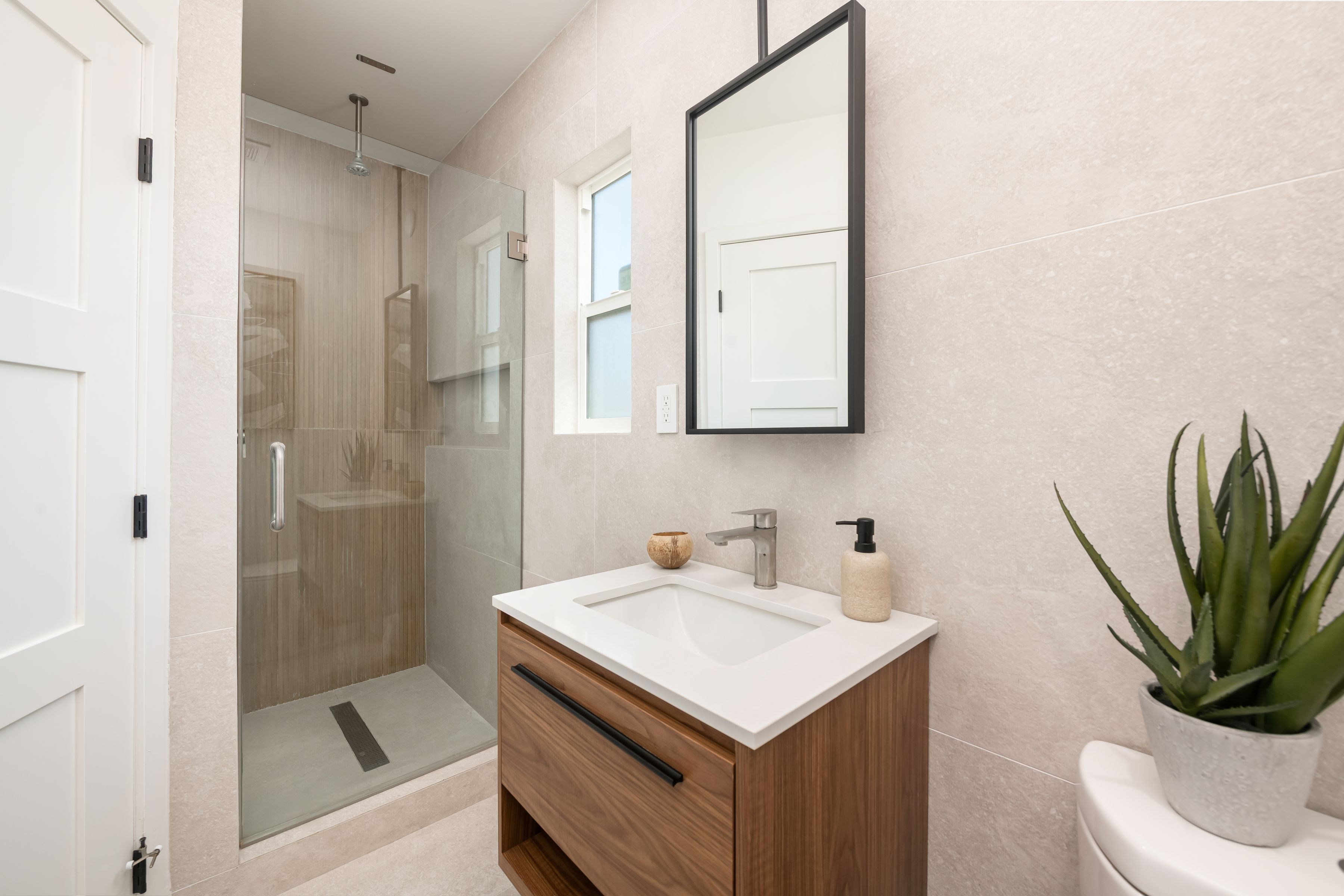  2701 West 84th Street - 物件實景