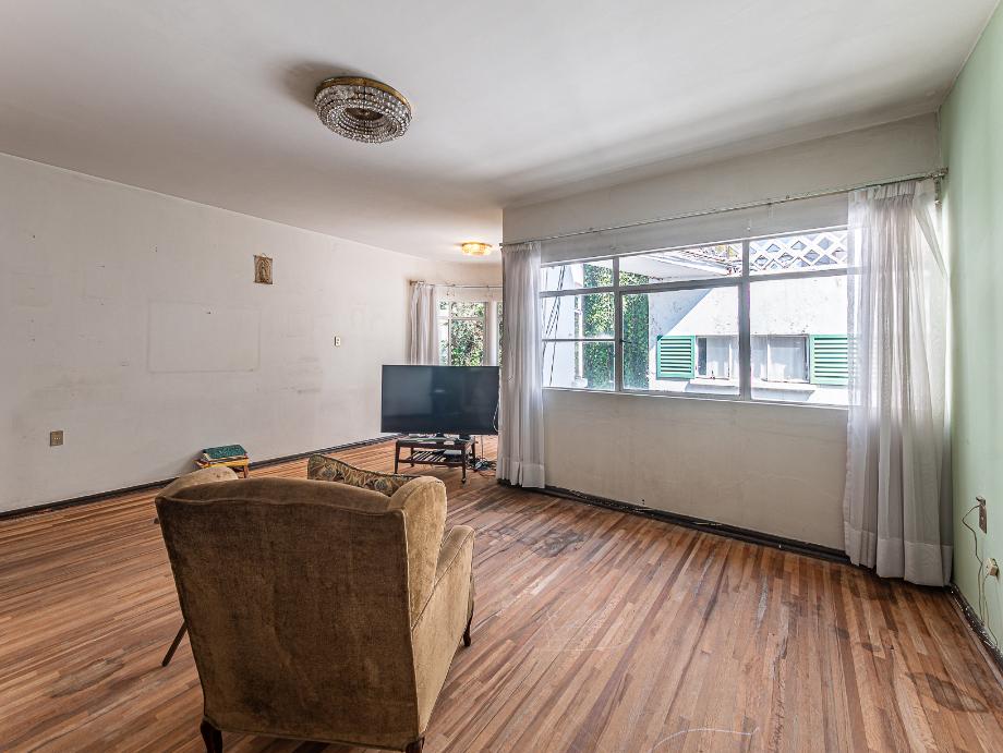Miguel Hidalgo, Ciudad de México, 11000, Mexico, 4 Bedrooms Bedrooms, ,2 BathroomsBathrooms,Residential,For Sale,1699454