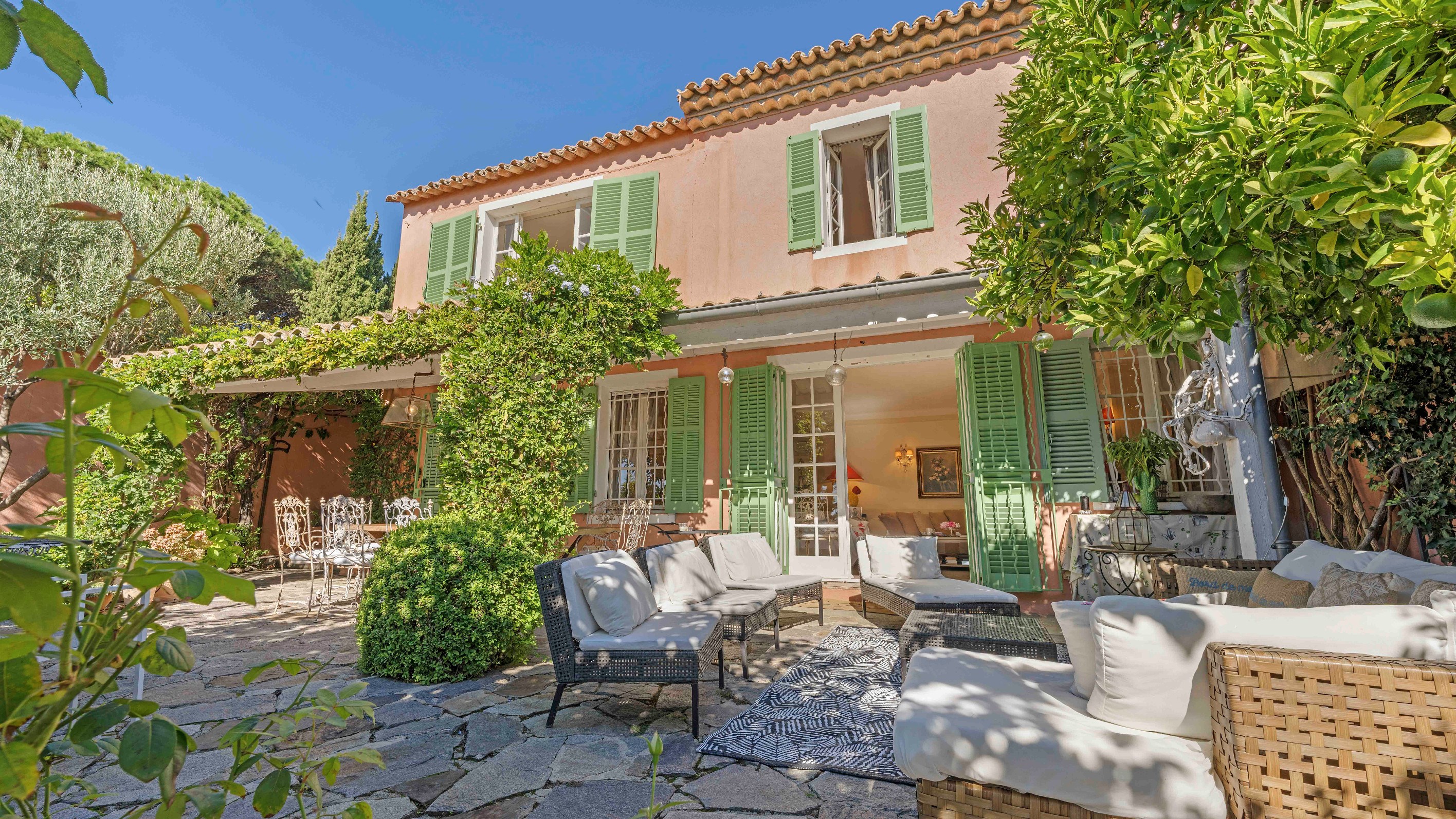  Charming Provençal villa with sea view near Saint-Tropez – French Riviera - 物件實景