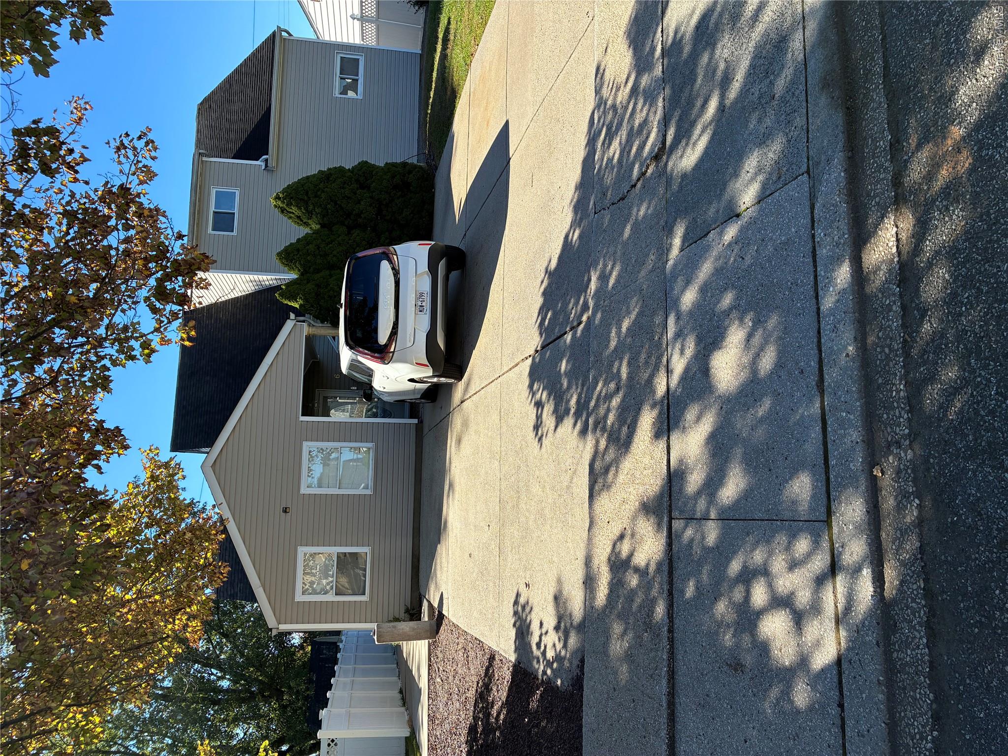 Wheelbarrow Ln, Wantagh, NY 11793 #1