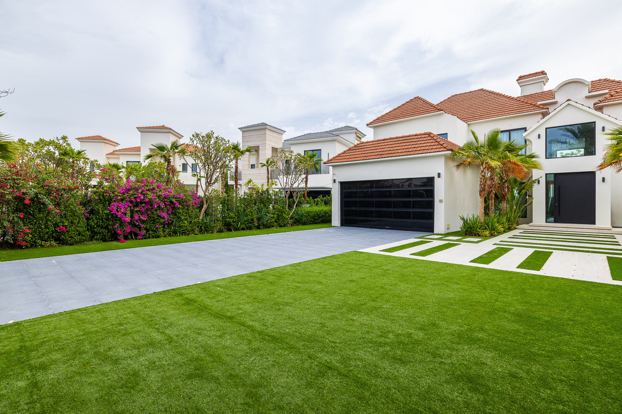  Exquisite Fully Furnished Lakefront Villa in Jumeirah Islands - 物件實景