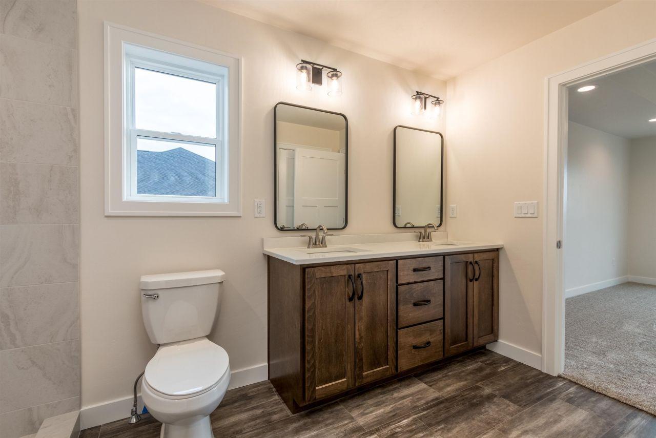 DE PERE, Wisconsin, 54115, United States, 3 Bedrooms Bedrooms, ,3 BathroomsBathrooms,Residential,For Sale,1695788