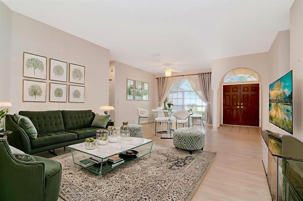 Oldsmar, Florida, 34677, United States, 4 Bedrooms Bedrooms, ,3 BathroomsBathrooms,Residential,For Sale,1998851