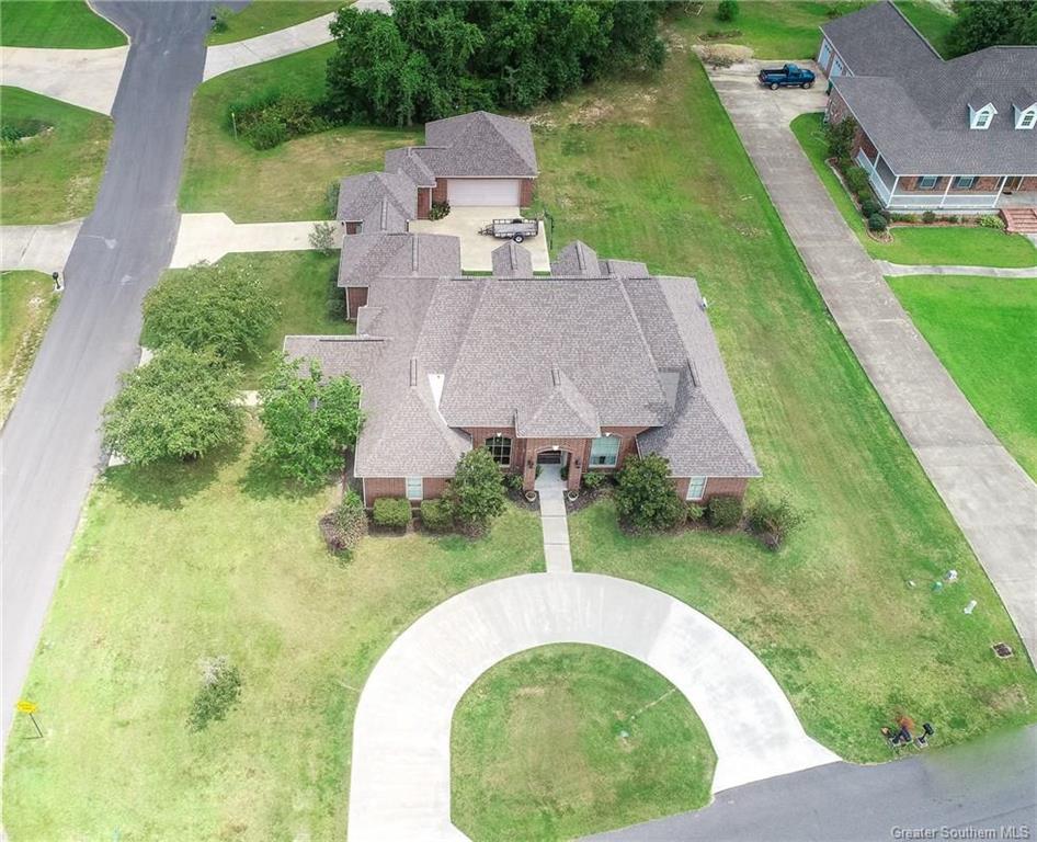 Lake Charles, Louisiana, 70611, United States, 4 Bedrooms Bedrooms, ,4 BathroomsBathrooms,Residential,For Sale,1921126