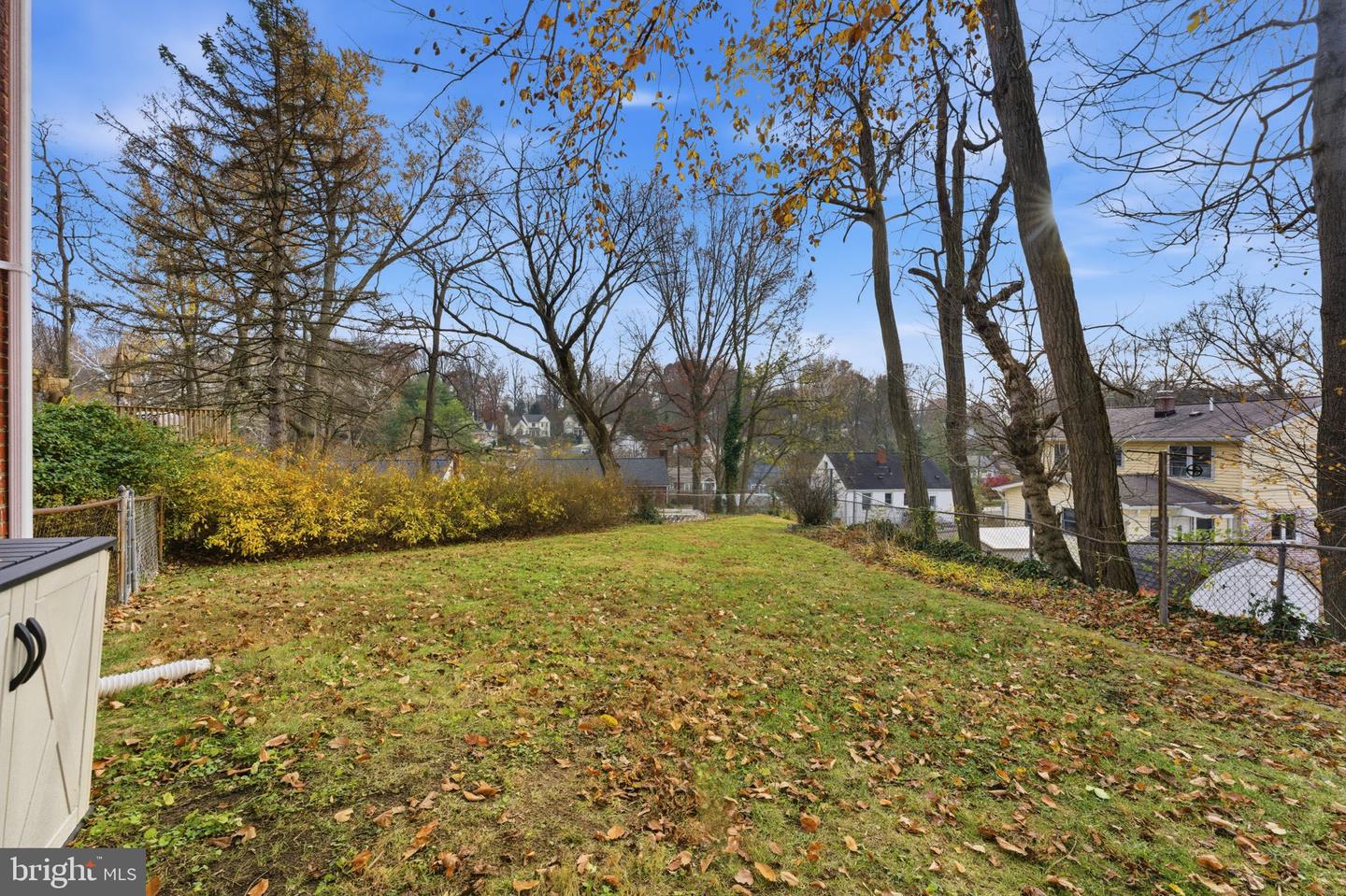 Kensington, Maryland, 20895, United States, 3 Bedrooms Bedrooms, ,2 BathroomsBathrooms,Residential,For Sale,1999038