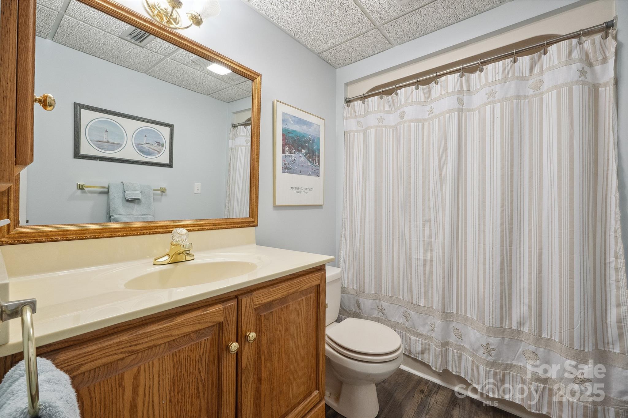 Granite Falls, North Carolina, 28630, United States, 4 Bedrooms Bedrooms, ,4 BathroomsBathrooms,Residential,For Sale,1907172