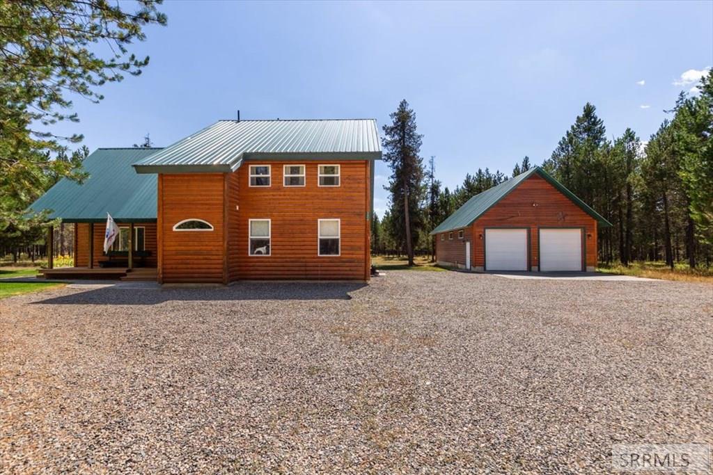 ISLAND PARK, Idaho, 83429, United States, 2 Bedrooms Bedrooms, ,2 BathroomsBathrooms,Residential,For Sale,1921244