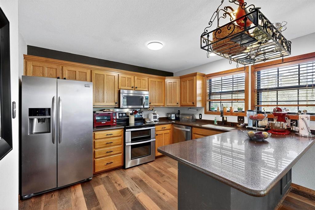 Sunset, Texas, 76270, United States, 4 Bedrooms Bedrooms, ,4 BathroomsBathrooms,Residential,For Sale,1974104