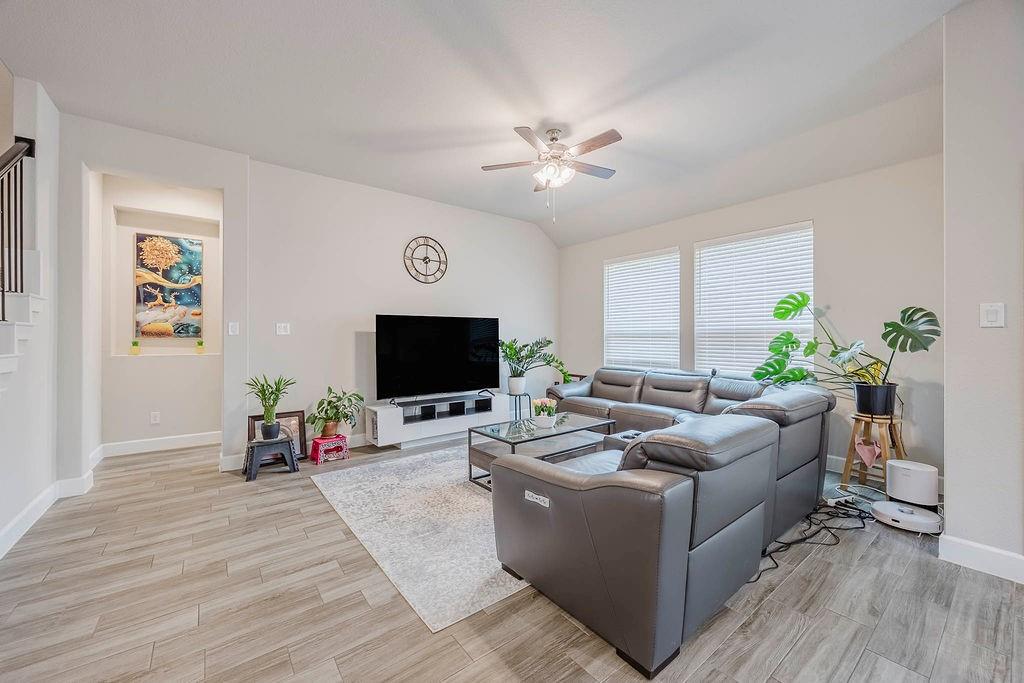 Hickory Creek, Texas, 75065, United States, 5 Bedrooms Bedrooms, ,4 BathroomsBathrooms,Residential,For Sale,1923307