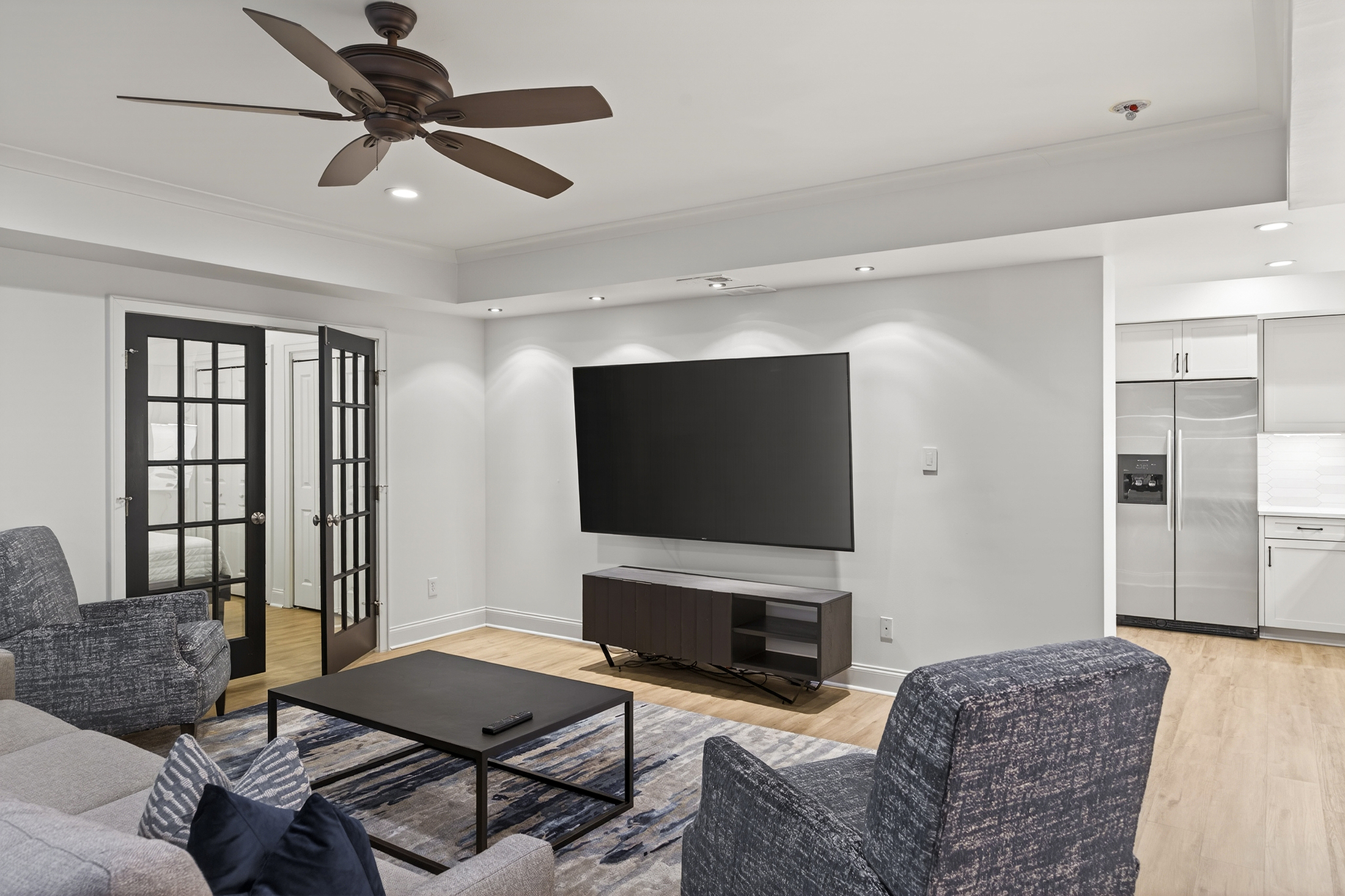  Timeless Style, Incredible Space and Convenient Brookwood Location - 物件實景