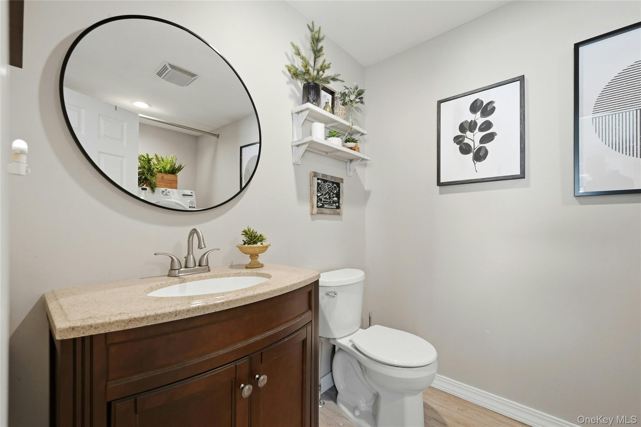  139 N Summit Avenue, Patchogue, NY, 11772 - 物件實景