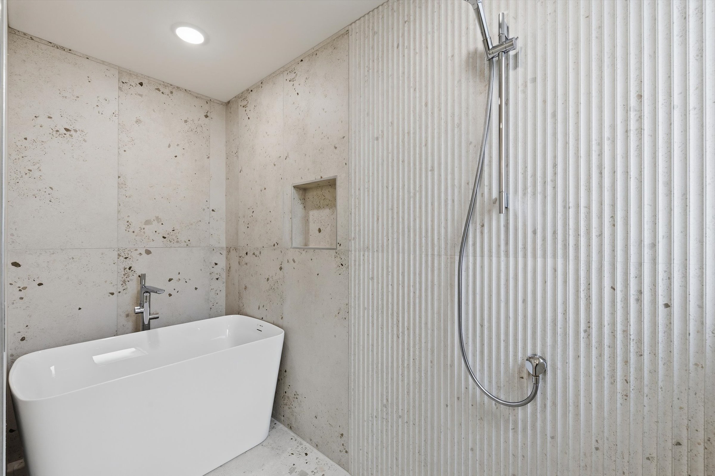  2016 Fairview Ave E Unit #C, Seattle, WA 98102 - 物件實景