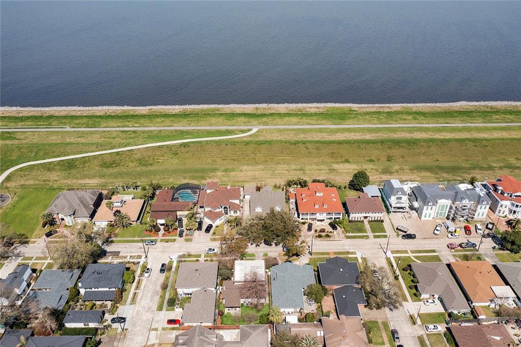 Metairie, Louisiana, 70006, United States, 3 Bedrooms Bedrooms, ,3 BathroomsBathrooms,Residential,For Sale,1793323