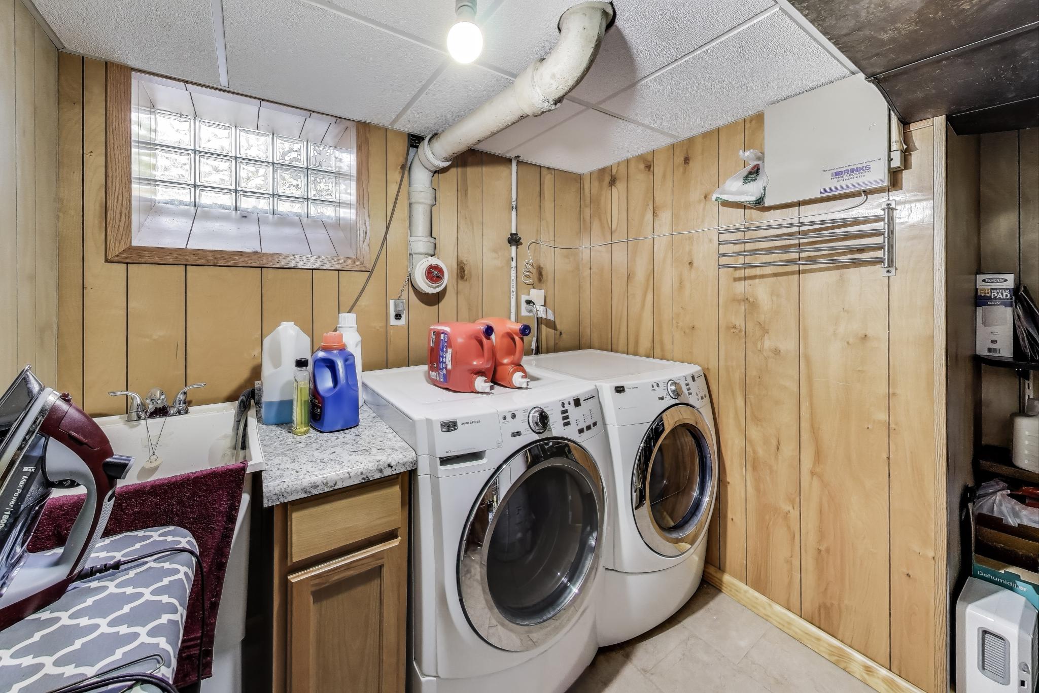 Harwood Heights, Illinois, 60706, United States, 2 Bedrooms Bedrooms, ,Residential,For Sale,1928738