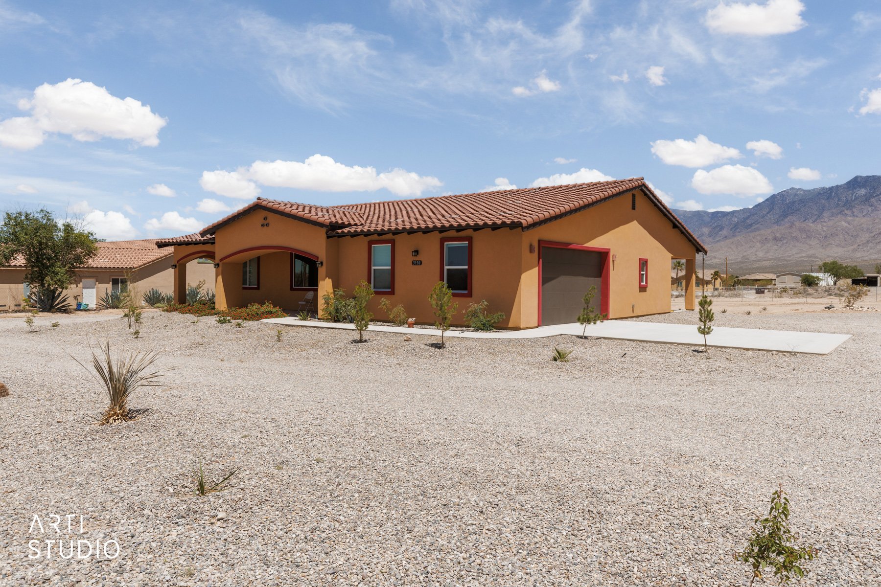 Mokiah Way, Scenic, AZ 86432 #1