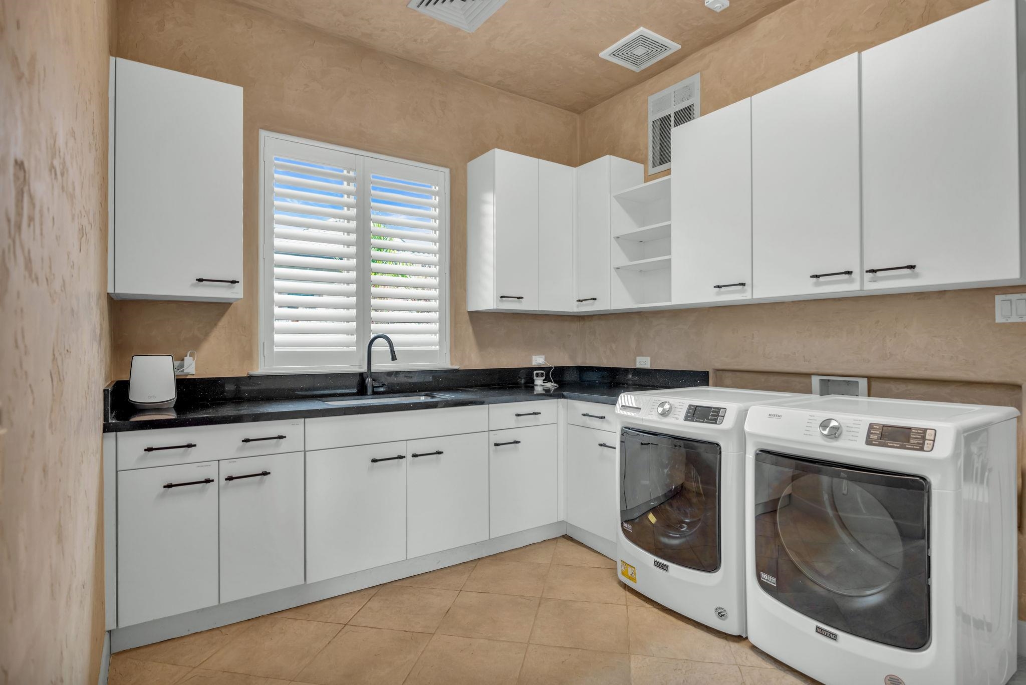 Lahaina, Hawaii, 96761, United States, 3 Bedrooms Bedrooms, ,3 BathroomsBathrooms,Residential,For Sale,2001956