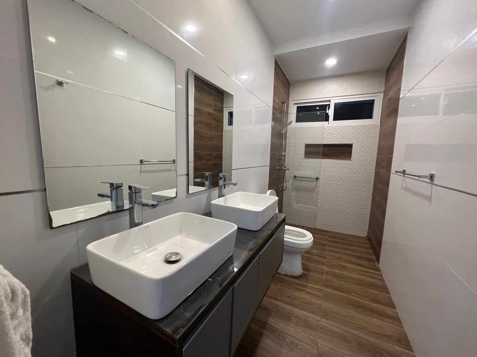 Cabarete, DO, 5 Bedrooms Bedrooms, ,4 BathroomsBathrooms,Residential,For Sale,1626326